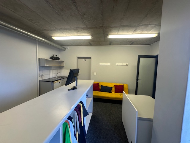 To Let commercial Property for Rent in Maitland Western Cape